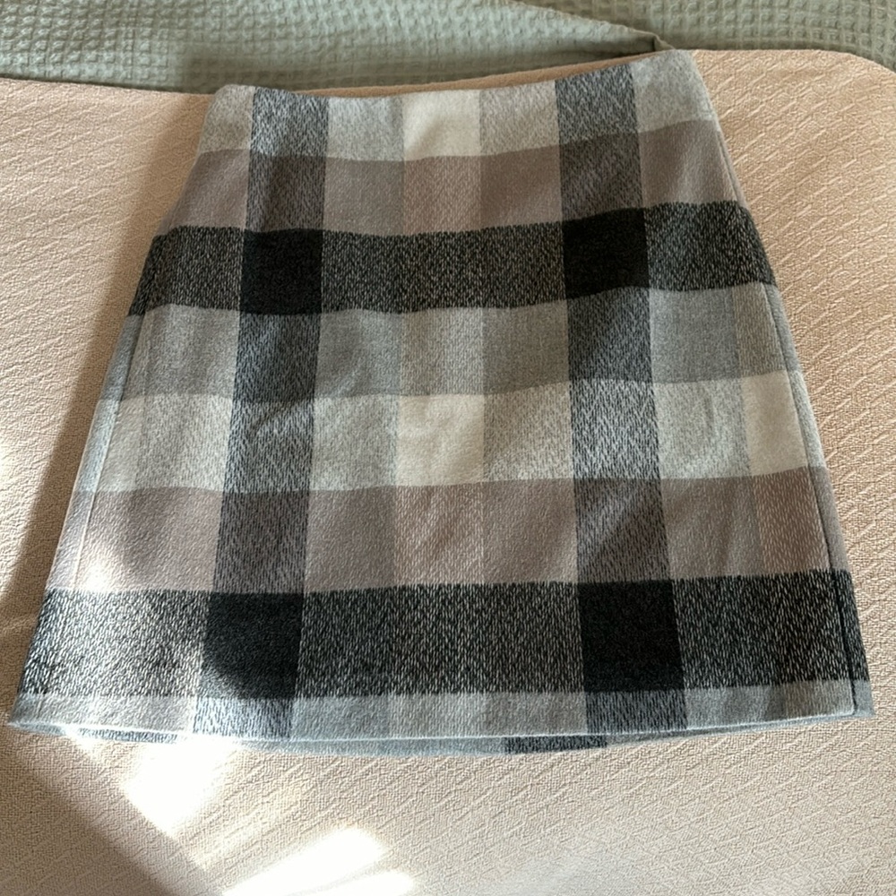NWT LOFT plaid skirt